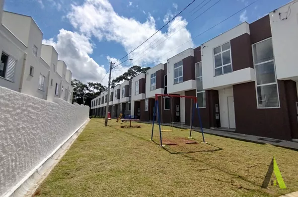 Sobrado em Condomínio Fechado em Mairinque! 