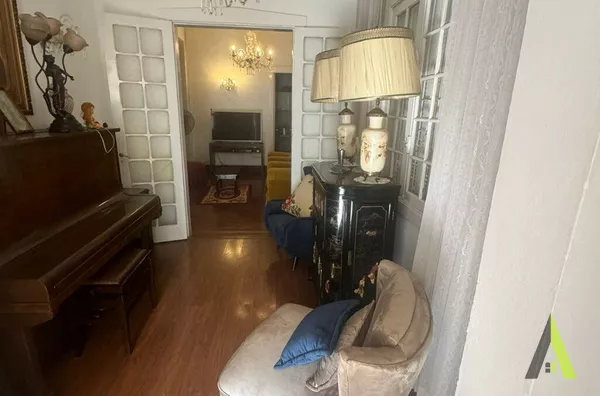 Casa Térrea com Design Colonial no Centro de  São Roque!