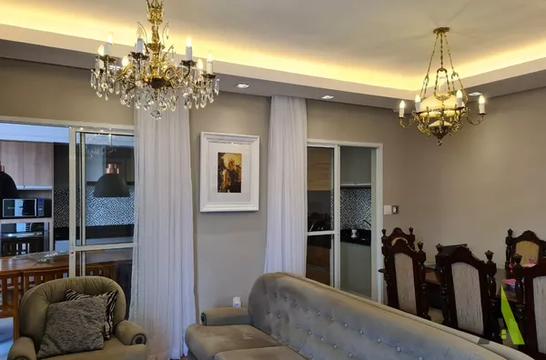 Casa em Condomínio Fechado em São Roque!