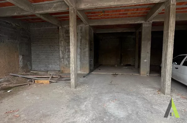 Ponto Comercial no Centro de  São Roque!