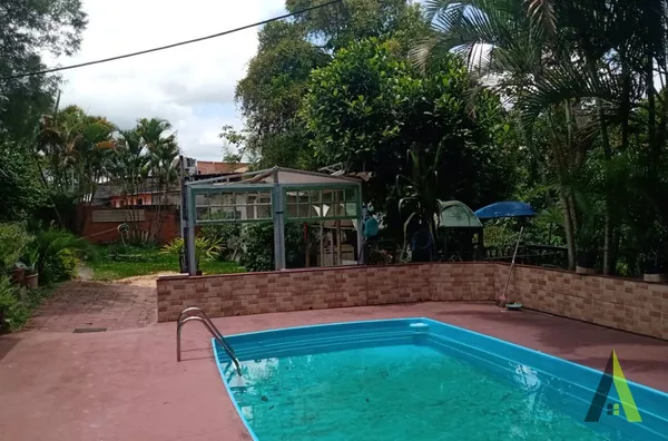 Chácara com Piscina em São João Novo! 
