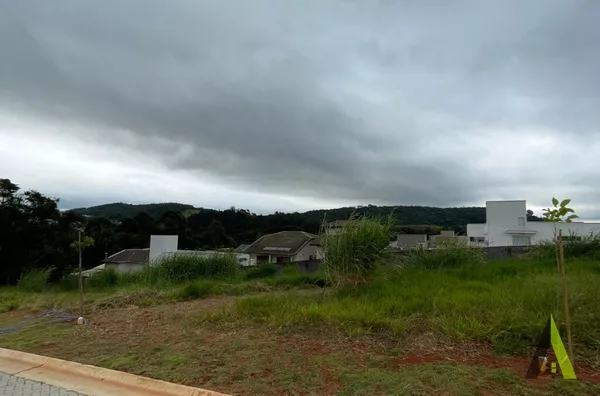 Terreno no Condomínio Swiss Boulevard!