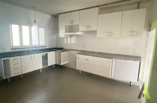 Casa em Condomínio Fechado de São Roque! 