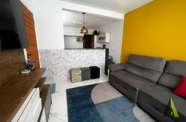 Casa Térrea com Quintal em Bairro Tradicional de São Roque!