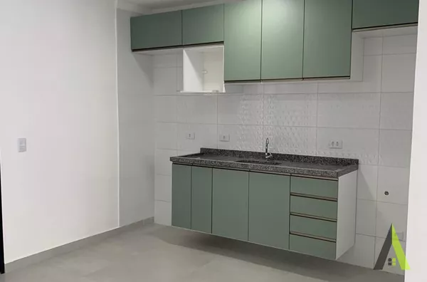 Casa em Condomínio em São Roque!