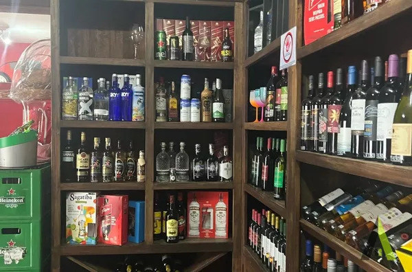 Empório Completo na Estrada do Vinho!