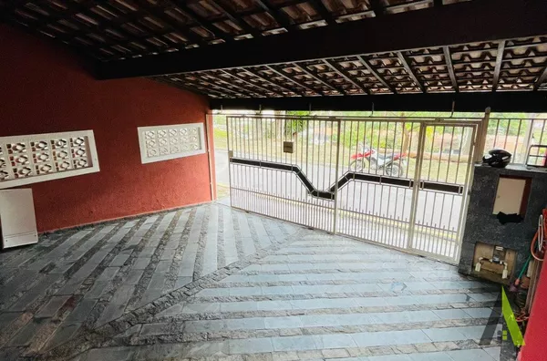  Sobrado com Área Gourmet completa em São Roque! 