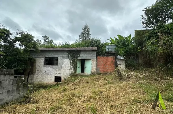 Terreno Plano com Vista Fantástica em São Roque! 