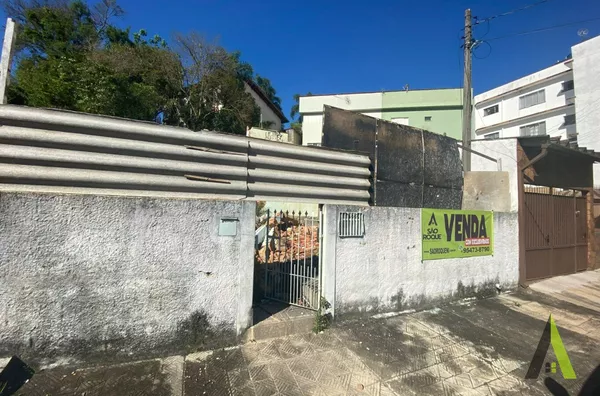 Terreno Plano em Bairro Tradicional em São Roque! 