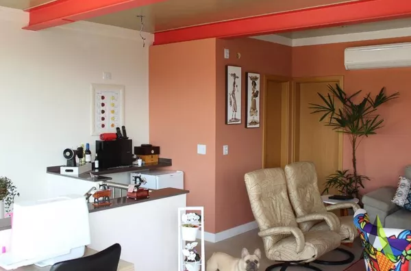 Apartamento Duplex no Centro de São Roque! 