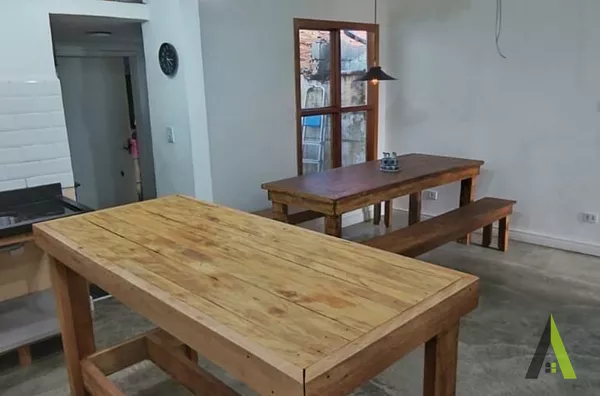 Casa no Centro de São Roque! 