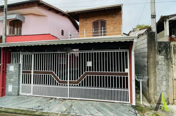  Sobrado com Área Gourmet completa em São Roque! 