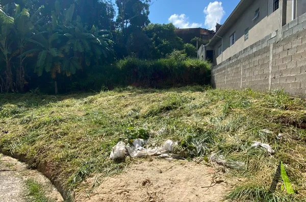 Terreno Próximo a Estrada do Vinho! 