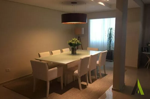 Apartamento Duplex no centro de São Roque!