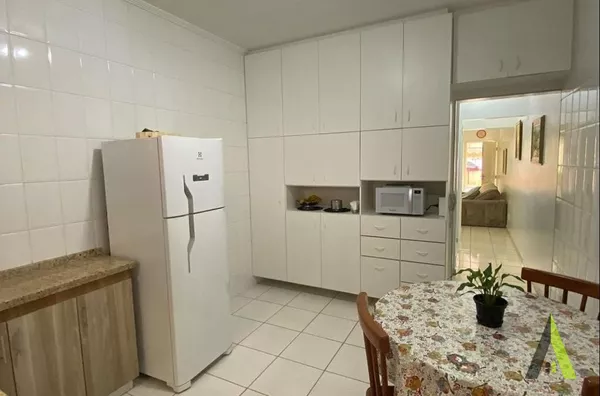 Sobrado em Condomínio em São Roque! 