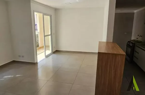  Apartamento em Bairro Tradicional de São Roque! 
