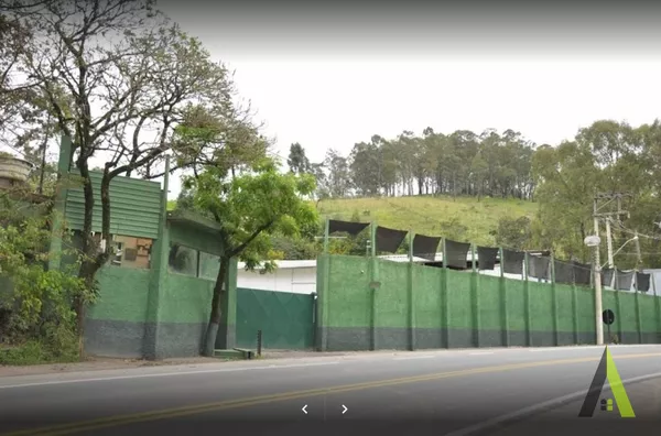 Galpão Industrial em São Roque! 