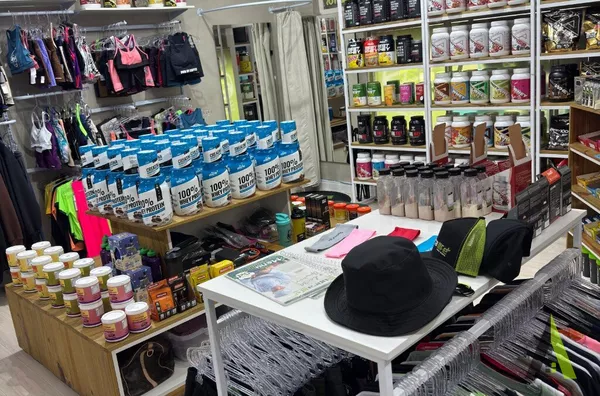 Loja Completa no Centro de São Roque! 