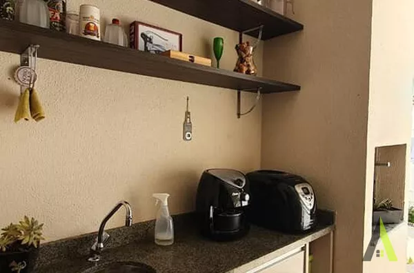 Casa em Condomínio Fechado em São Roque 