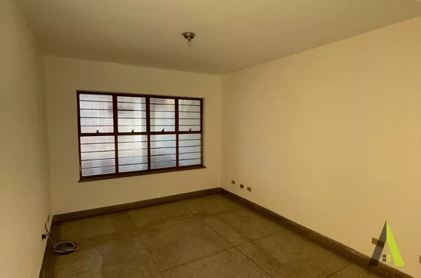 Sobrado  em Bairro Tradicional de São Roque!