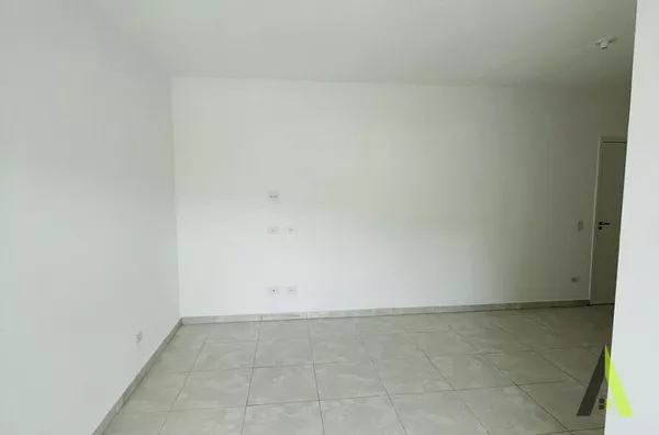 Apartamento com Sacada em São Roque!