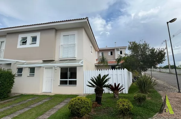 Casa em Condomínio Fechado em São Roque!