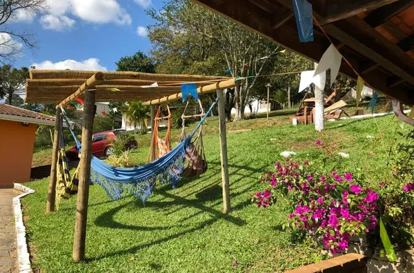 Chácara no Roteiro da Alcachofra em Condomínio Fechado em São Roque!