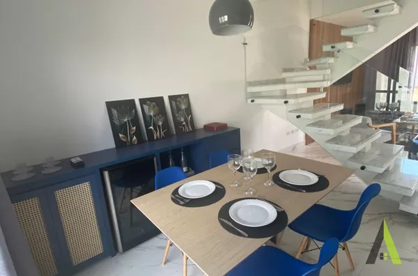  Casas em Condomínio Fechado em São Roque!