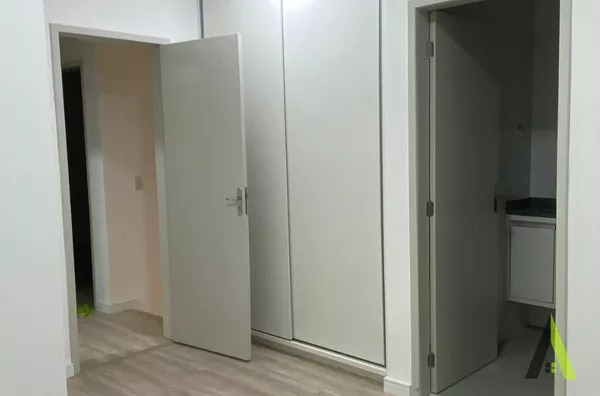 Casa em Condomínio Fechado em São Roque!