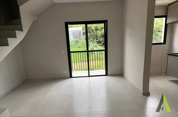 Apartamento Duplex em São Roque!