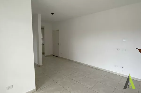 Apartamento com Sacada em São Roque!