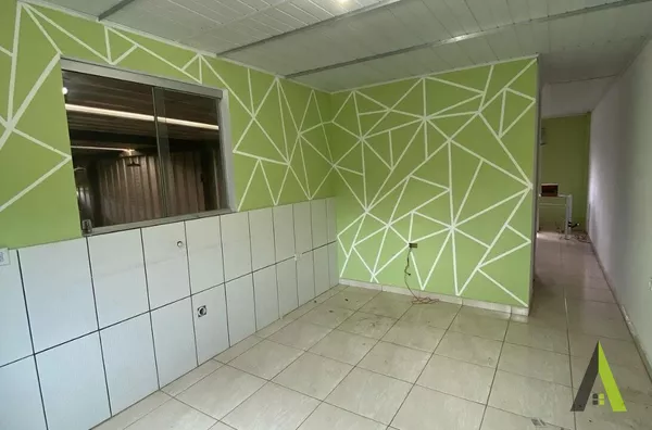 Galpão com Mezanino em São Roque! 