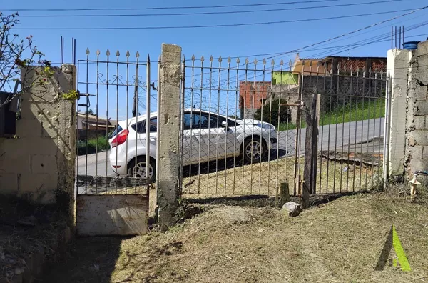 Casa Próximo ao Centro de São Roque! 