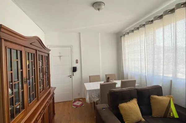 Apartamento no Centro de São Roque!