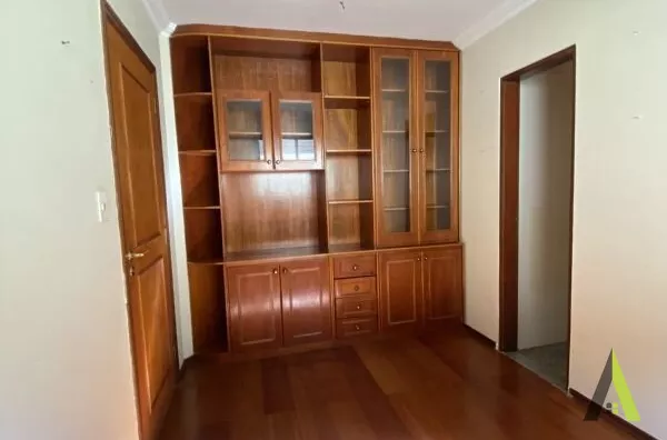 Apartamento Duplex no Centro de São Roque! 