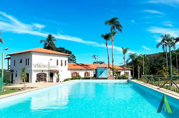 Sítio com Prainha Particular! Imóvel de Alto Luxo em São Roque!