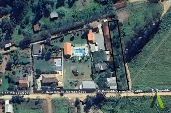 Terreno Plano na Estrada do Vinho em São Roque!