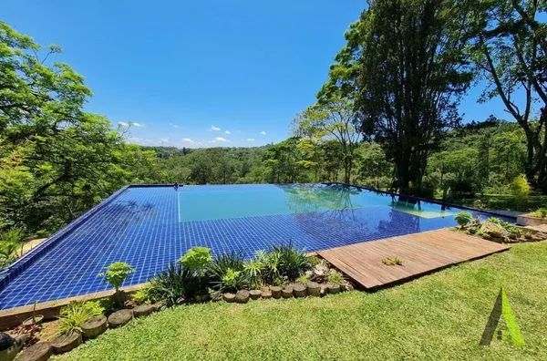 Pousada Próximo a Estrada do Vinho em São Roque! 