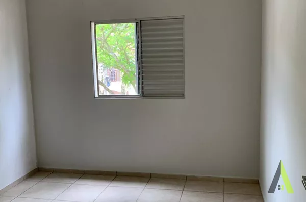  Apartamento no Centro de São Roque! 