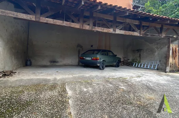 Chácara Próximo ao Centro de São Roque!