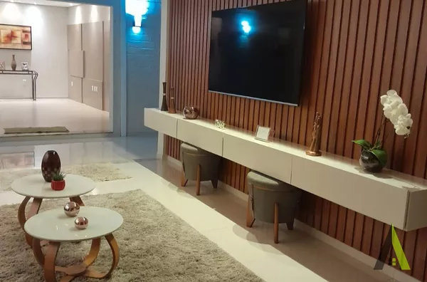 Casa em Condomínio Fechado de São Roque! 