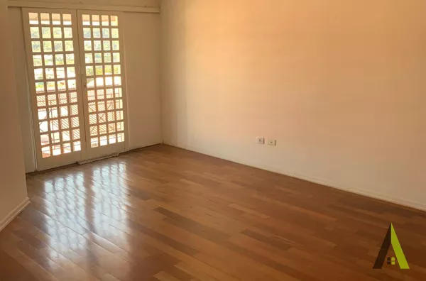 Apartamento Duplex em São Roque!