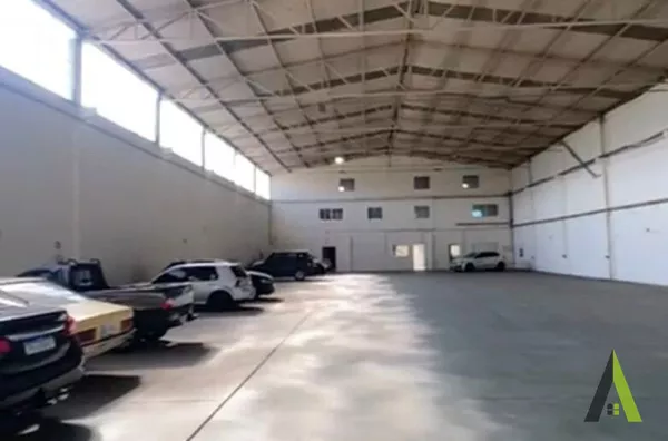  Galpão Industrial em São Roque!  