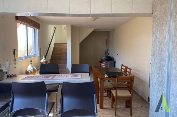 Sobrado em Bairro Tradicional de São Roque! 