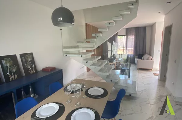  Casas em Condomínio Fechado em São Roque!