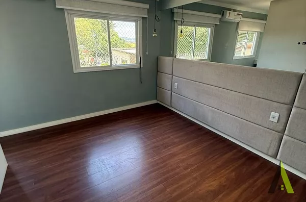 Casa em Condomínio Fechado em São Roque!