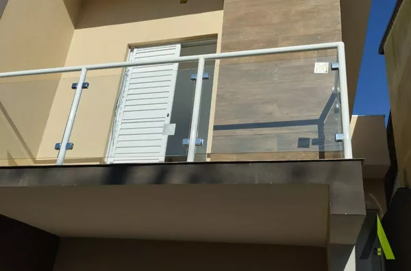  Casa Térrea com Design Moderno em Mairinque!