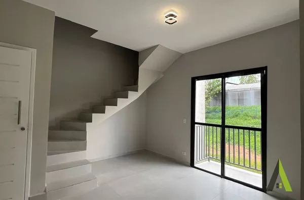 Apartamento Duplex em São Roque!