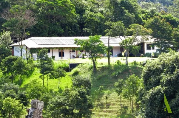 Haras Fazenda Exclusiva com Estrutura Completa em São Roque!