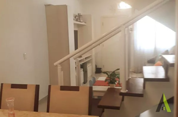 Casa em Condomínio Fechado em São Roque!